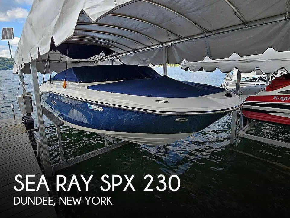 2018 Sea Ray SPX 230