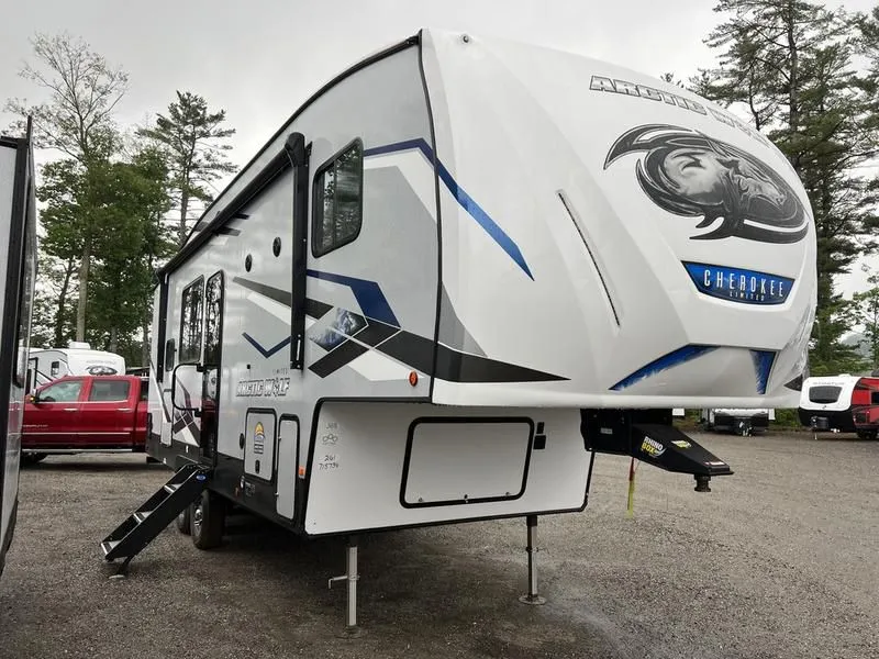 2023 Forest River RV  Cherokee Arctic Wolf 261RK