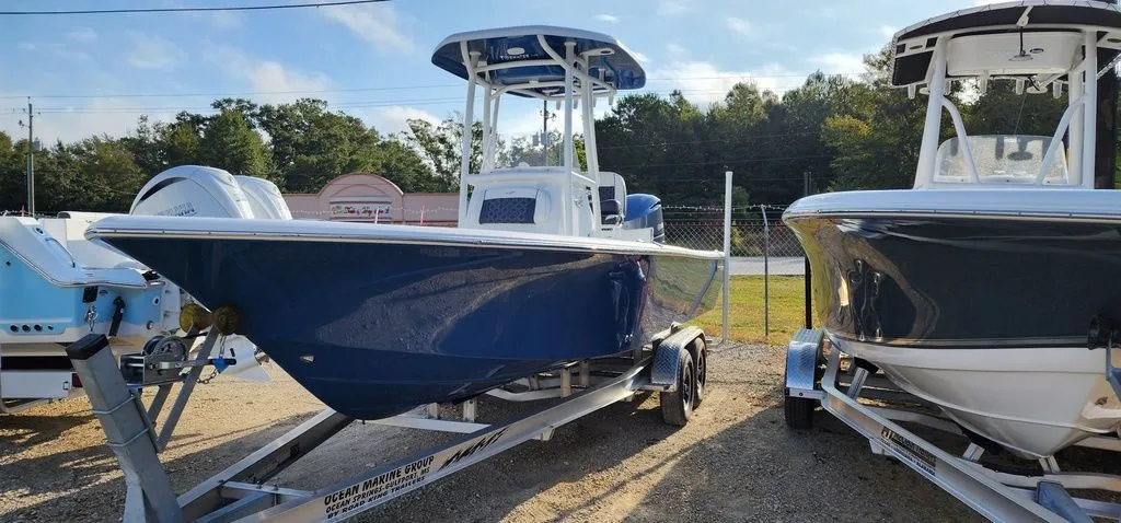 2023 TideWater Boats 2300 Carolina Bay