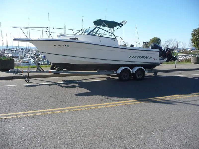 2003 Trophy Pro 2509 WA