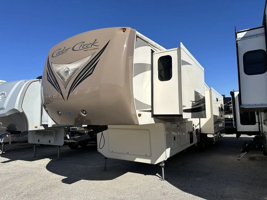 2017 Forest River Cedar Creek Hathaway Edition 36CKTS