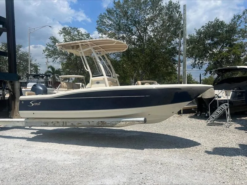 2023 Scout 195 Sportfish