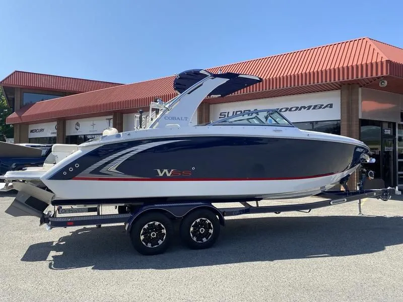 2018 Cobalt Boats R7 Surf