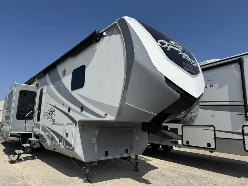 2017 Highland Ridge RV OPEN RANGE 375RDS