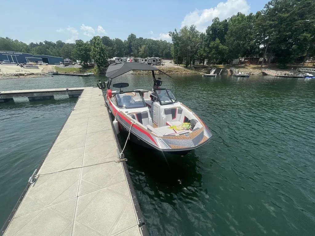 2019 Nautique Super Air Nautique G23