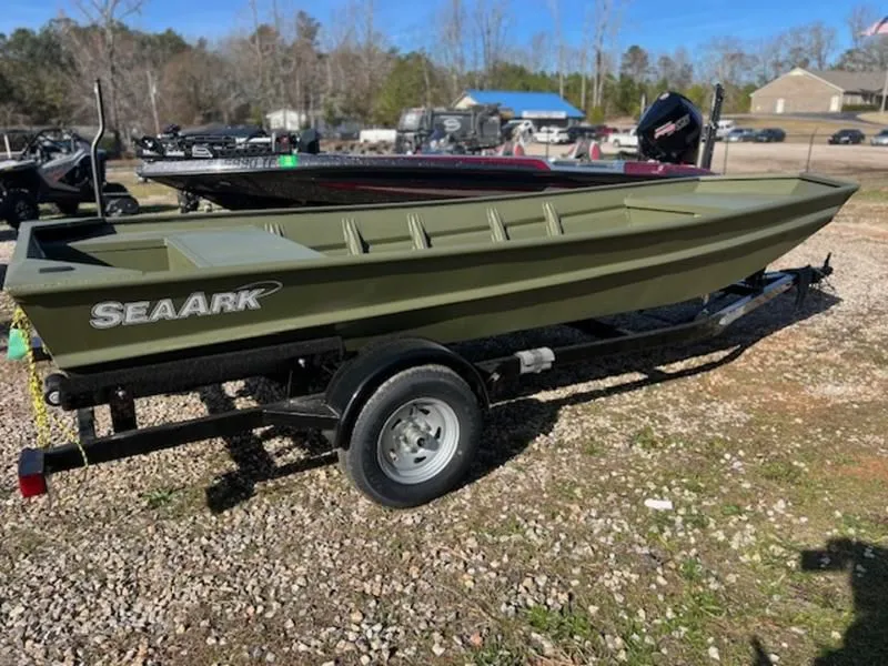 2024 SeaArk MV 1648 20