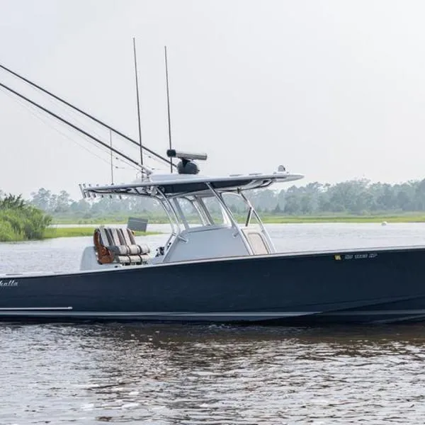 2021 Valhalla Boatworks V-33 in Riviera Beach, FL