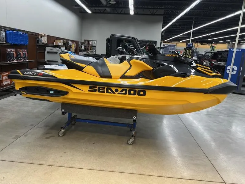 2023 Sea-Doo RXT-X 300 Millenium Yellow in Waukesha, WI