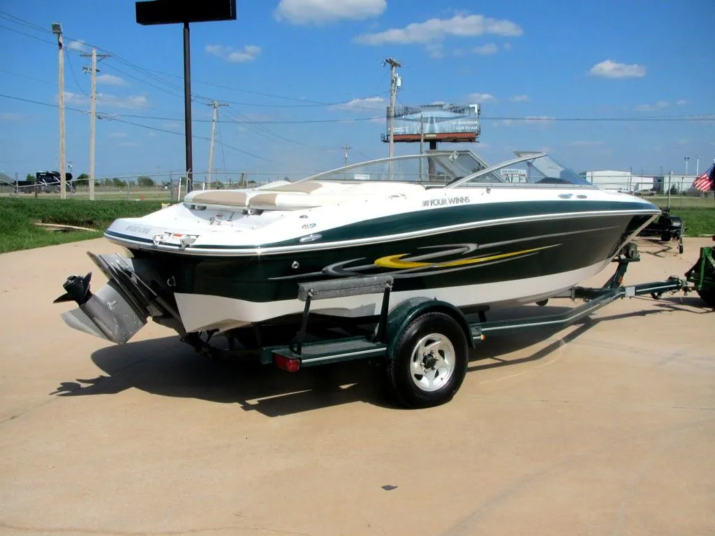 2005 Four Winns 190 Horizon in Oklahoma City, OK