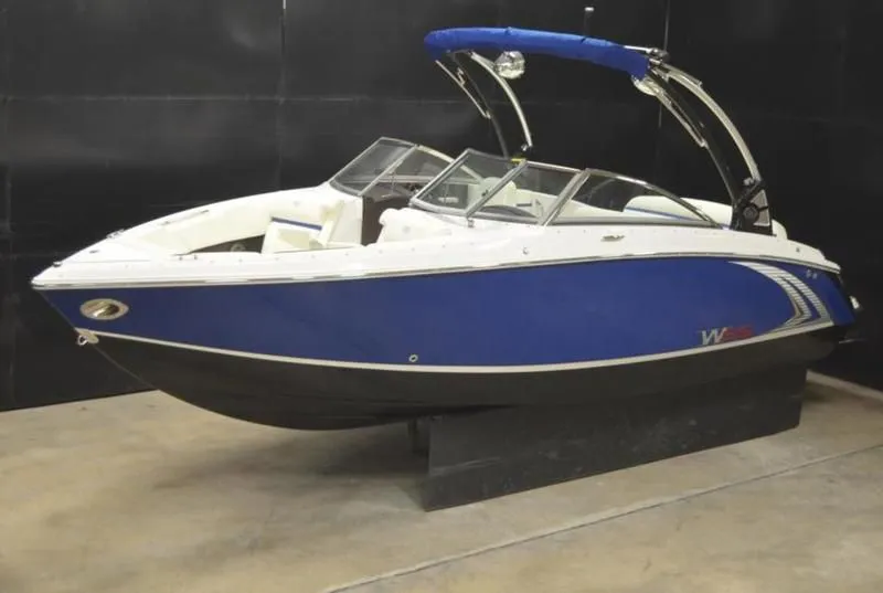 2016 Cobalt Boats R3WSS