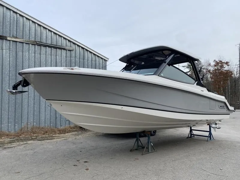 2023 Boston Whaler 280 Vantage