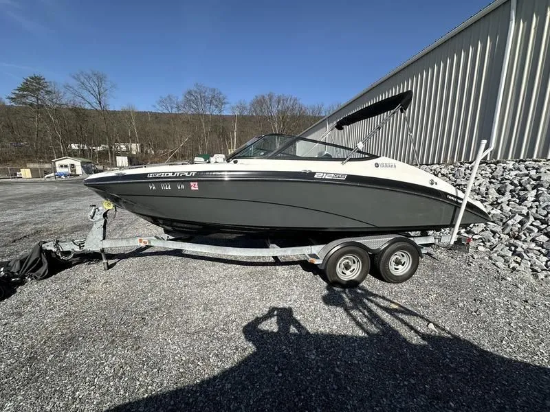 2013 Yamaha Marine 212SS