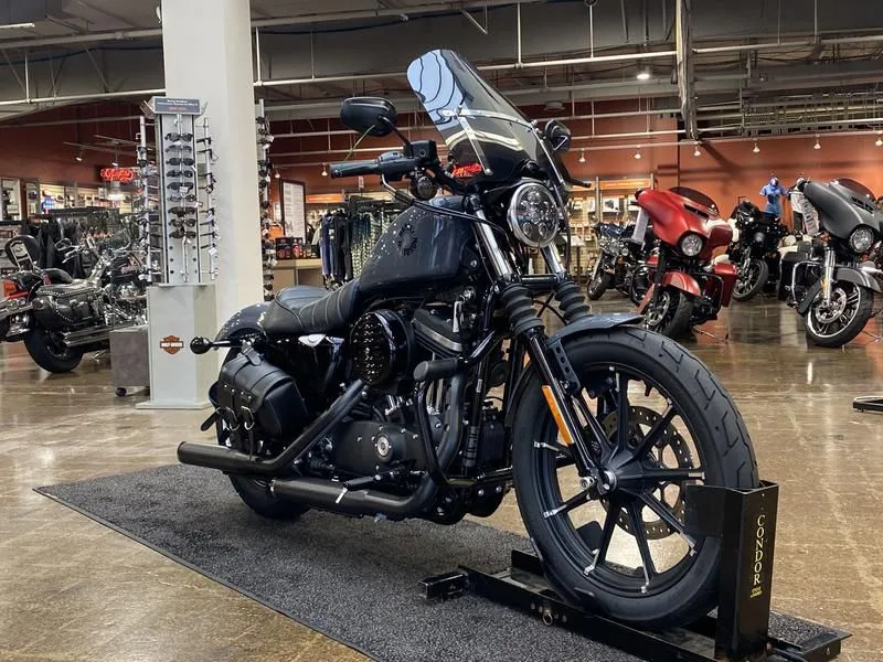 2022 Harley-Davidson XL883N - Iron 883