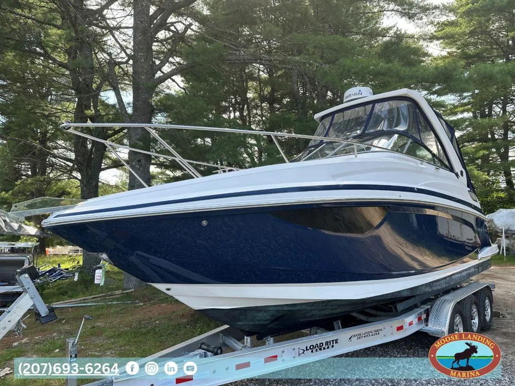 2019 Regal 28 Express in Naples, ME