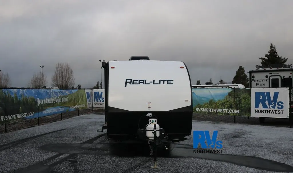 2017 Forest River PALOMINO REAL LITE 160