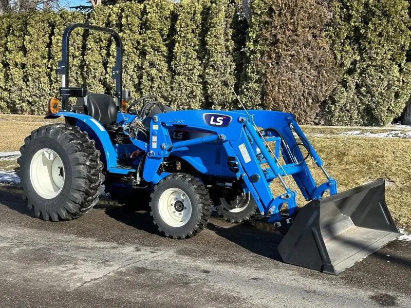 2023 LS Tractor MT225E Series MT225E