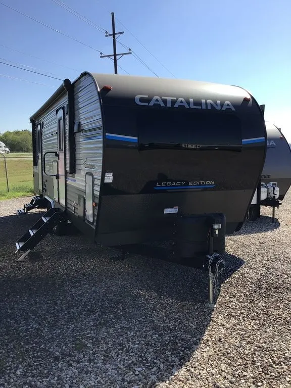 2023 Coachmen Catalina Legacy Edition 263FKDS