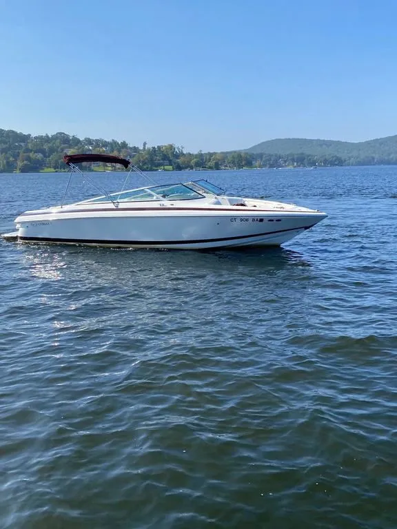 2005 Cobalt Boats 246 BR