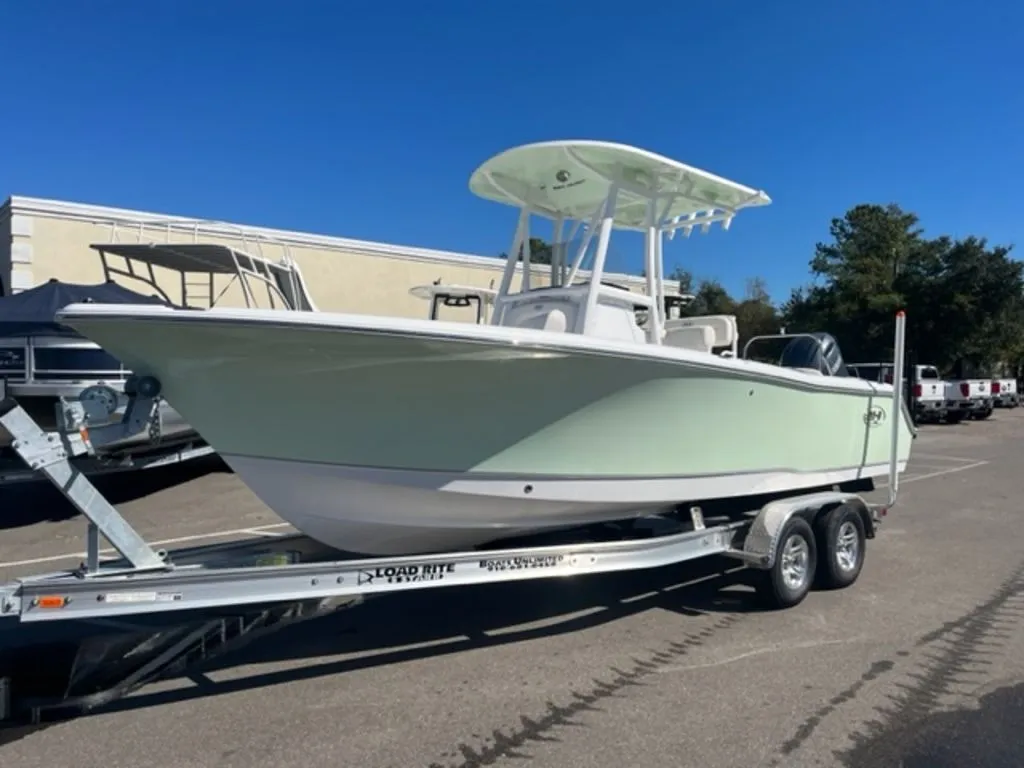 2024 Sea Hunt 234 Ultra 