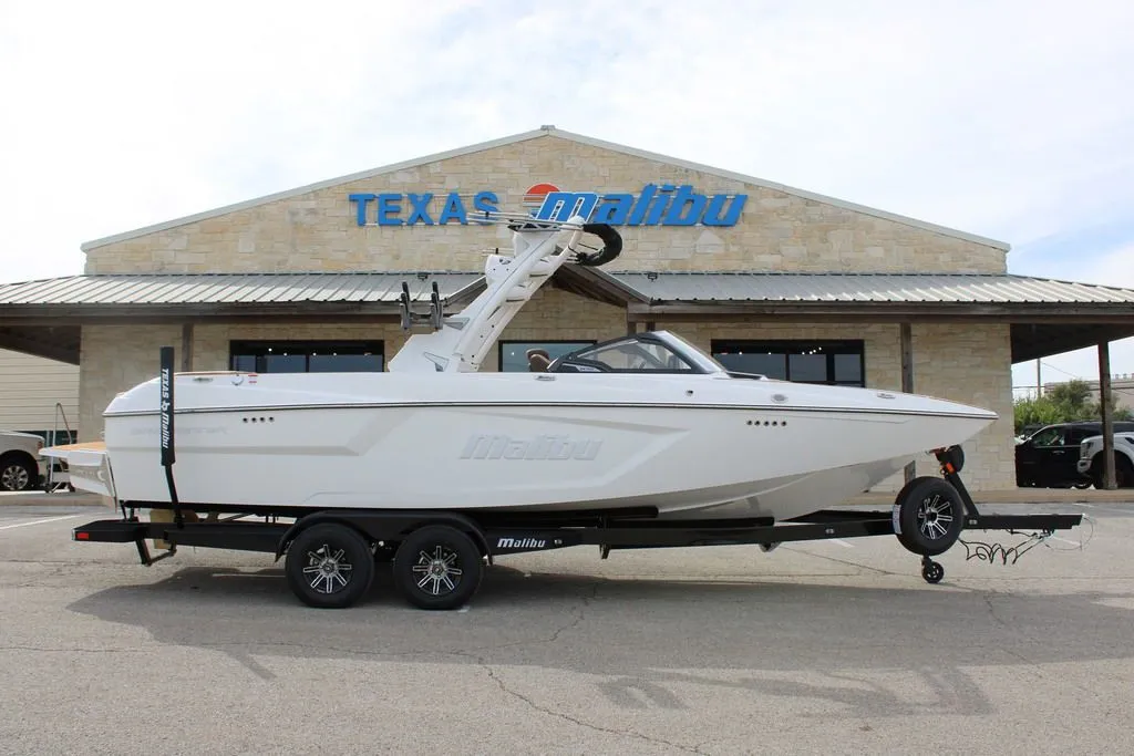 2024 Malibu Boats 24 MXZ in Austin, TX
