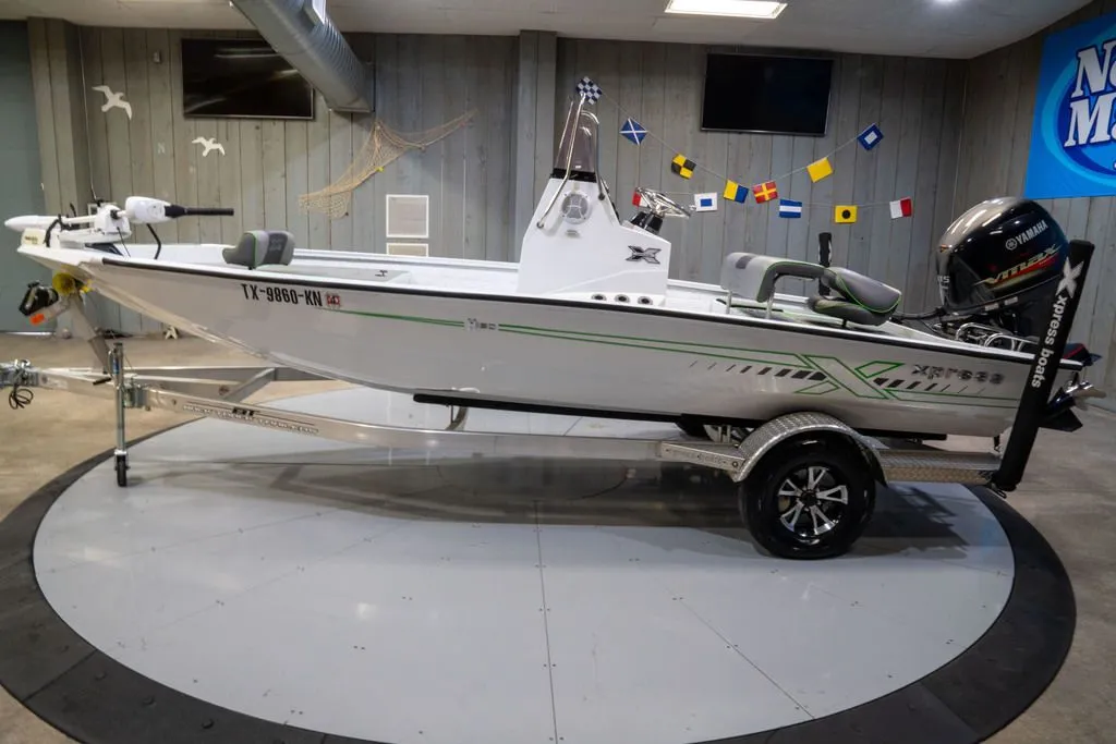 2022 Xpress Boats H190B
