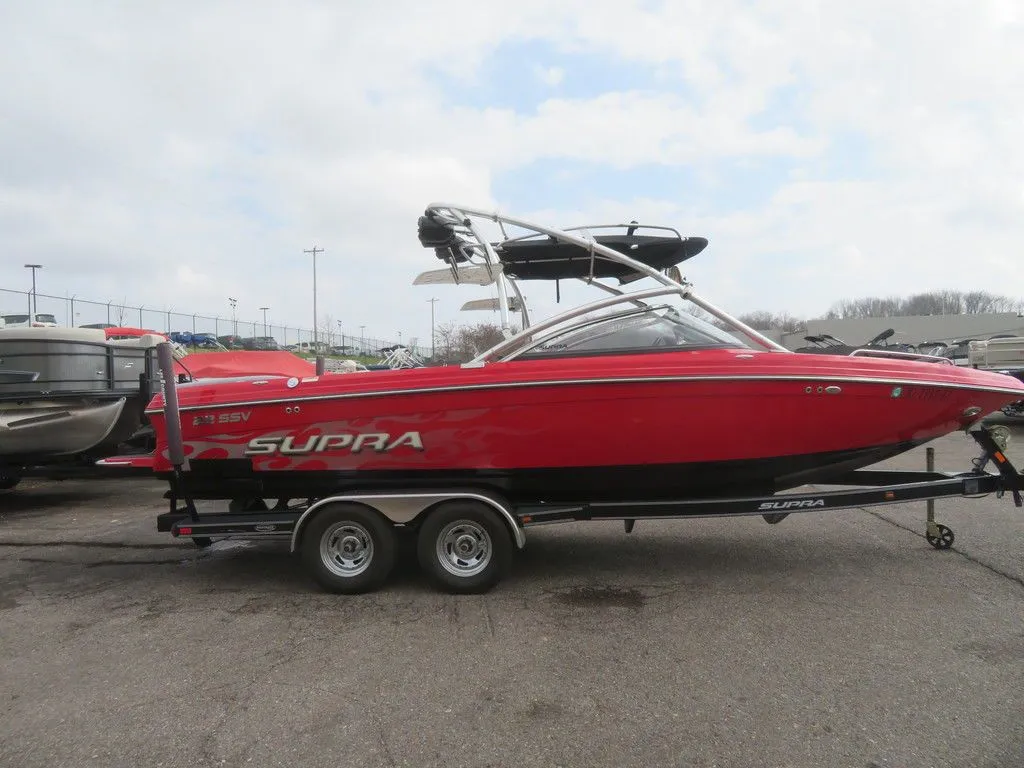2008 Supra Launch 22 SSV, 411 hours in Southaven, MS