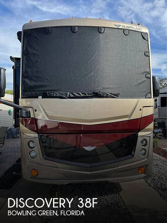 2018 Fleetwood Discovery 38F