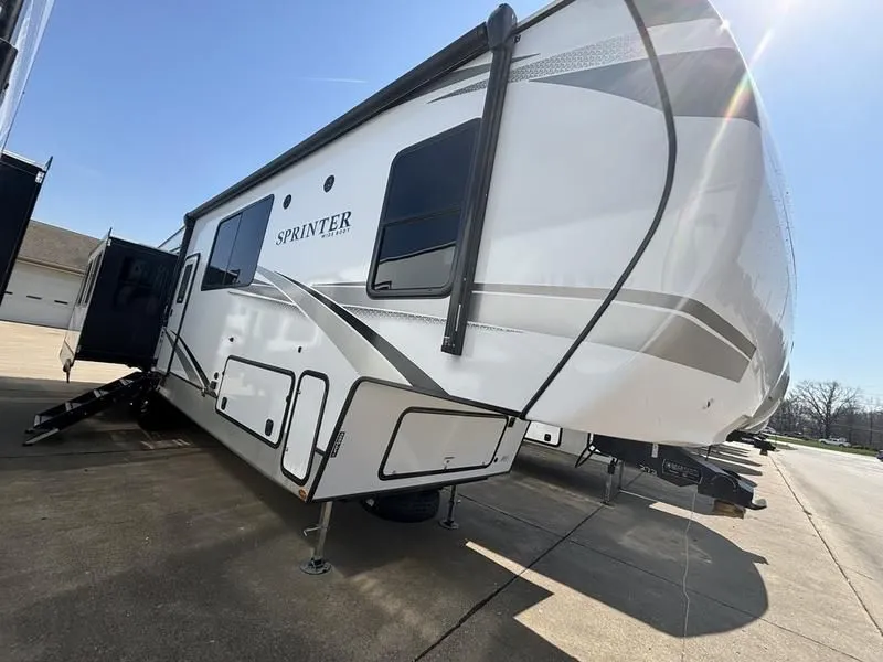 2024 Keystone RV Sprinter Limited 3590LFT