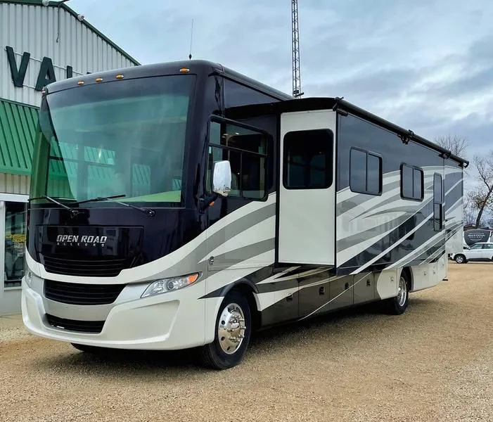 2019 Tiffin Motorhomes Allegro 36 LA