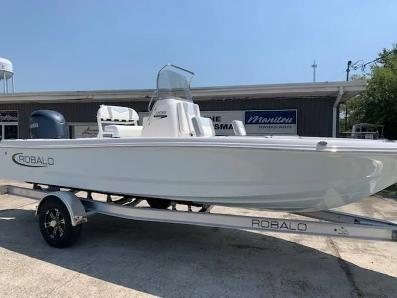 2024 Robalo 206 Cayman