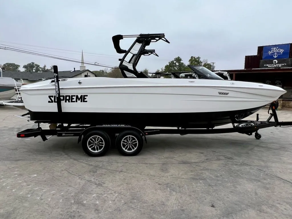 2024 Supreme Boats S240