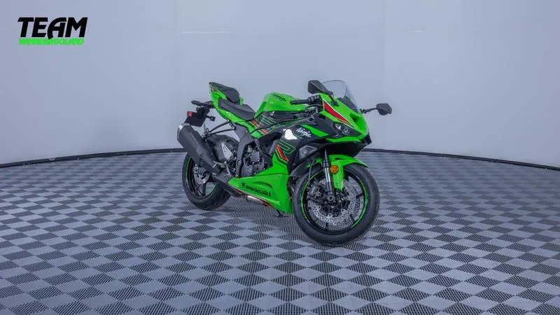 2024 Kawasaki Ninja ZX-6R KRT Edition