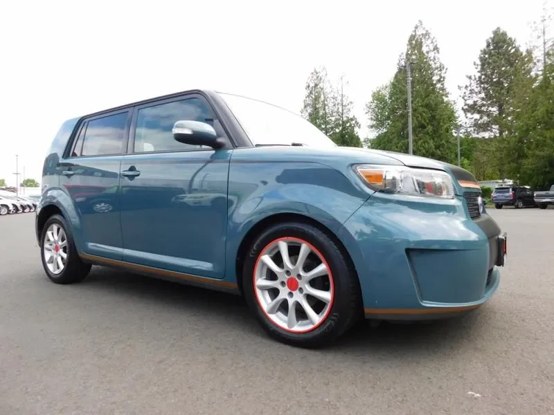 2008 Scion xB