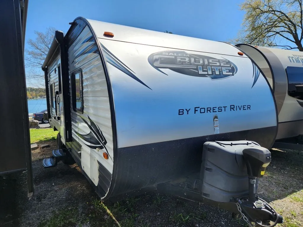 2015 Forest River Cruise Lite 241QB