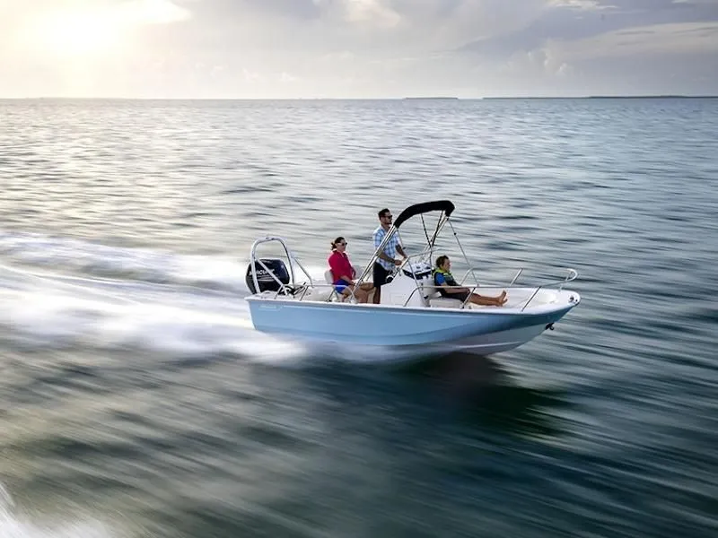 2024 Boston Whaler 170 Montauk