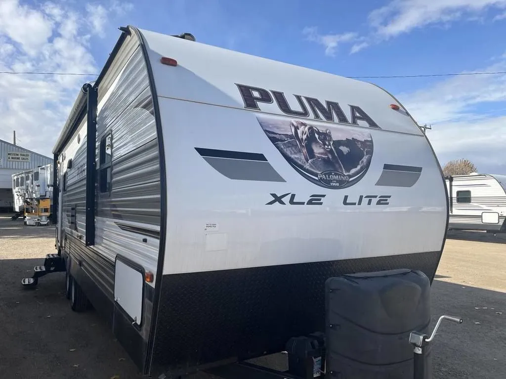 2019 Palomino Puma XLE Lite 25RLC