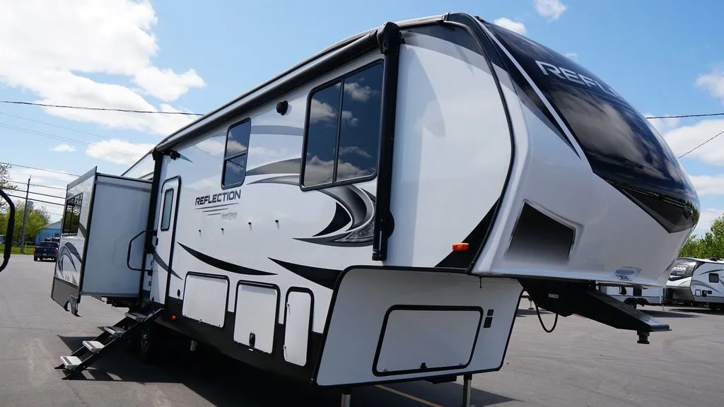2021 Grand Design Reflection Fifth-Wheel 31MB