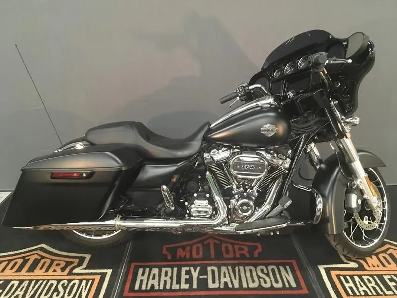 2022 Harley-Davidson FLHXS - Street Glide Special