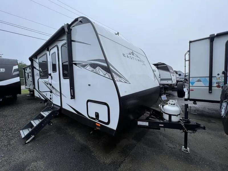 2023 East to West RV  Alta 1600MRBLE