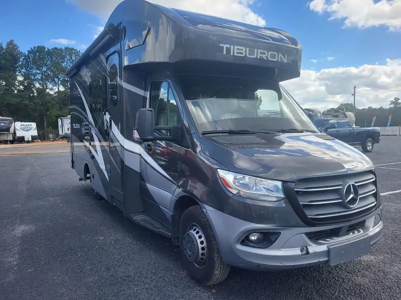 2021 Thor Motor Coach Tiburon  Sprinter 24TT