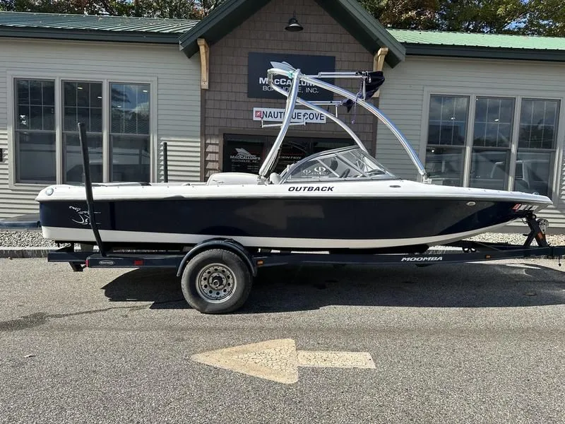 2005 Moomba Outback in Epsom, NH