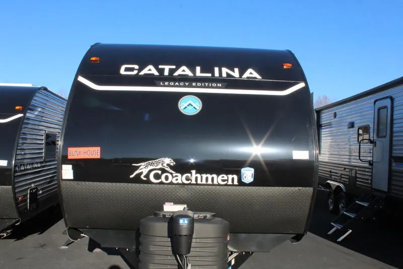 2024 Coachmen Catalina Legacy Edition 293QBCK