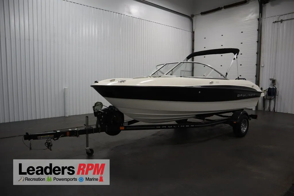 2011 Bayliner 185 BR