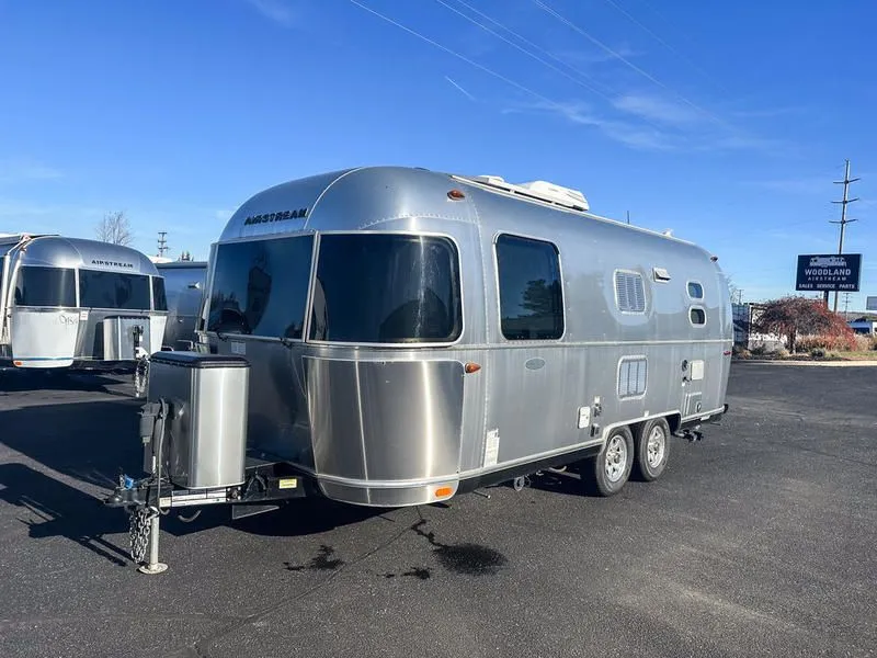 2019 Airstream Flying Cloud 23FB