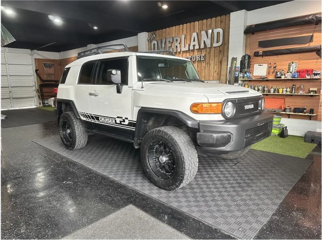 2010 Toyota FJ Cruiser Off Road 4x4 Rear Diff Lock