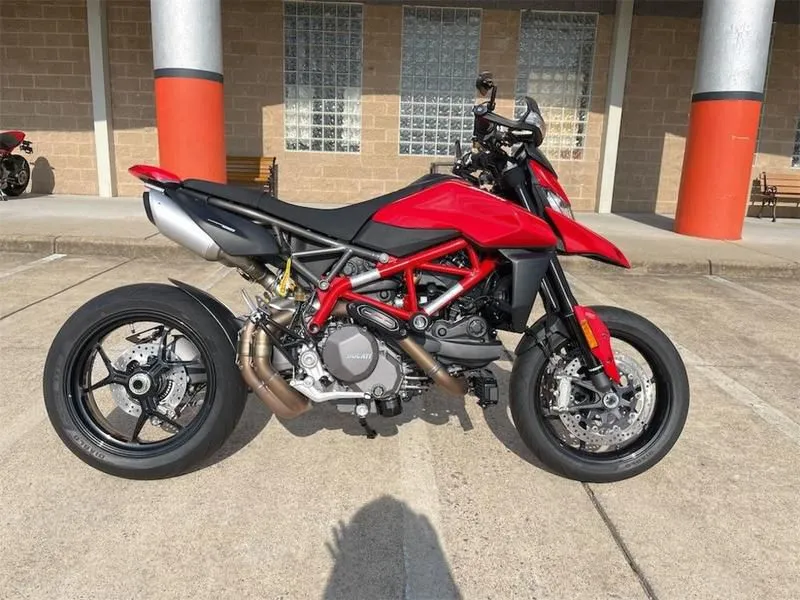 2023 Ducati Hypermotard 950 Ducati Red