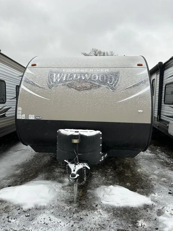 2018 Forest River Wildwood X-Lite 241QBXL