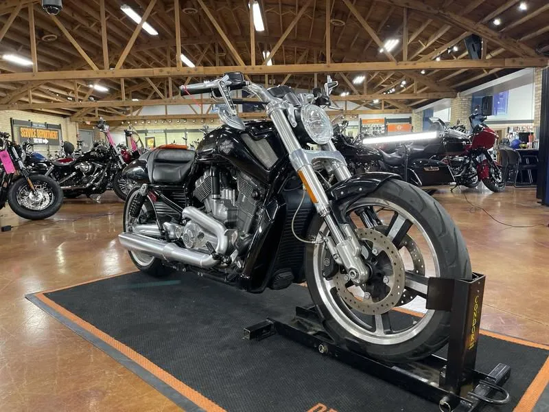 2013 Harley-Davidson VRSCF - V-Rod Muscle