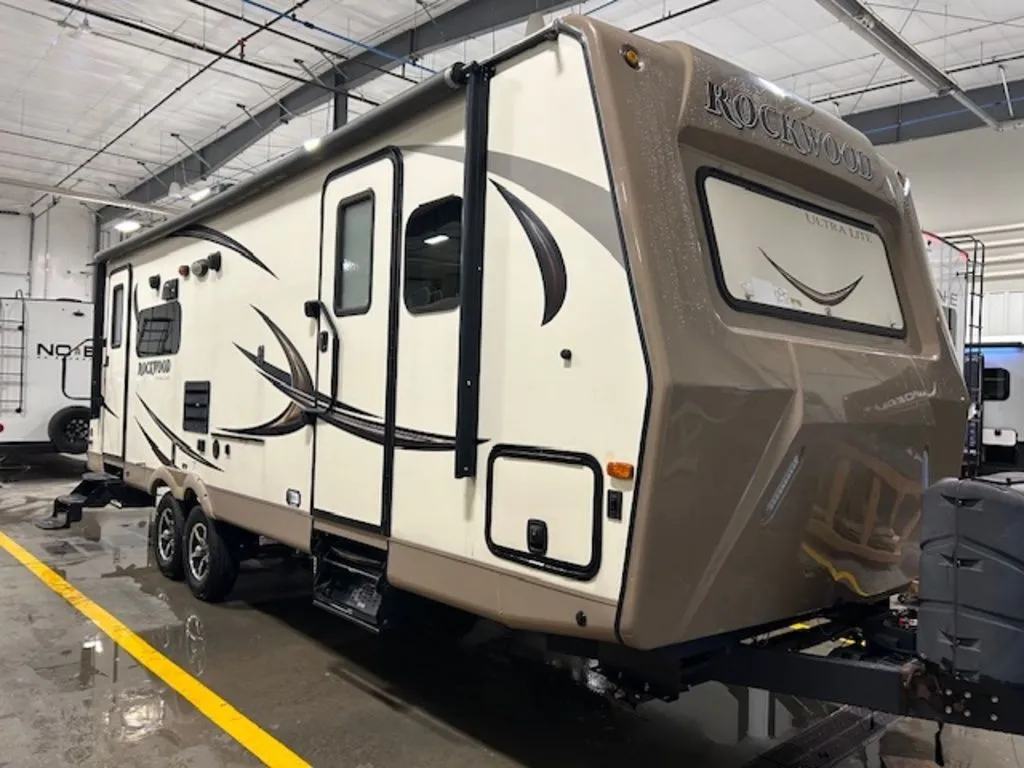 2017 Forest River Rockwood Ultra Lite Travel Trailers 2604WS