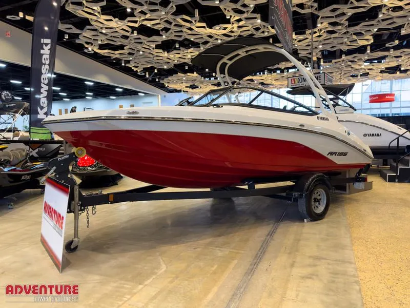 2024 Yamaha Boat AR195